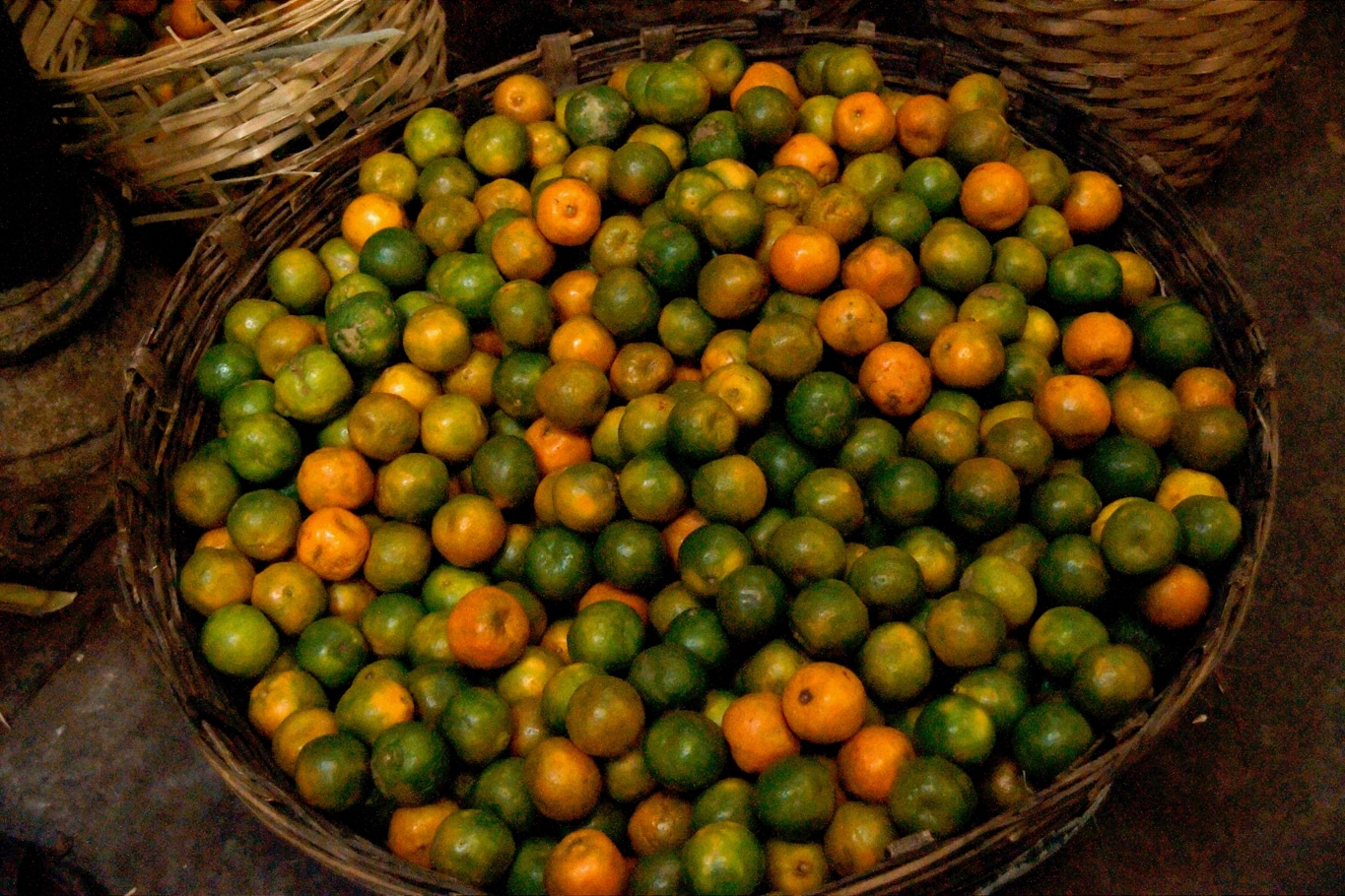 Les Indiens appellent ces fruits des oranges, pour moi ce sont des clémentines... Lors de mes voyages en Inde
