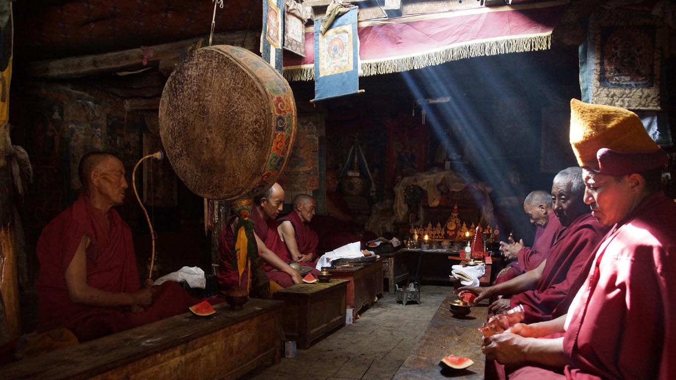 Puja au monastère de Tongde au zanskar