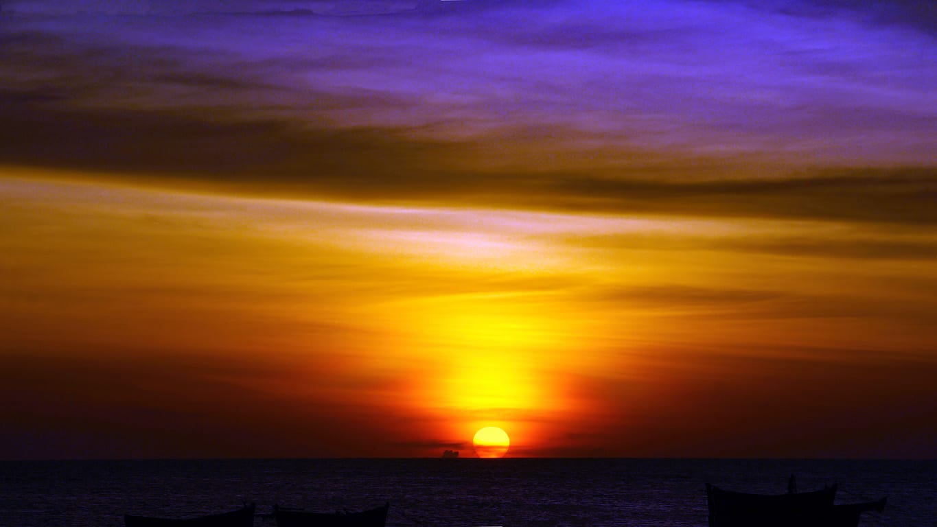 époustouflant coucher de soleil sur la plage de Rameshwaram Tamil Nadu